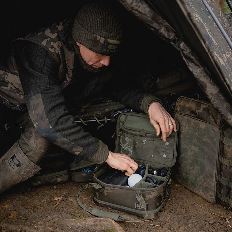 Nash Subterfuge Hi Protect Tech Bag